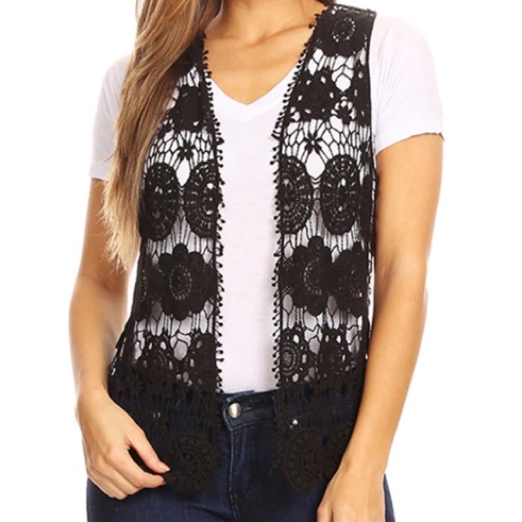 Elegant Black Floral Design Crochet Lace Open Front Vest Bohemian Top NWT Large - Picture 1 of 5